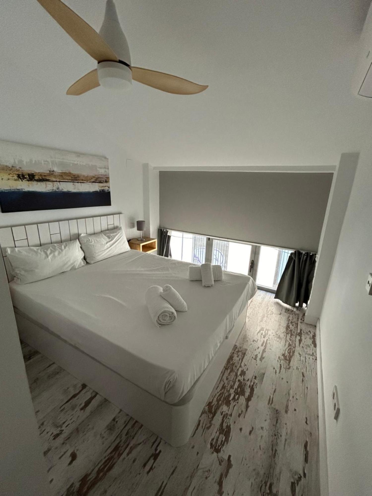 Stylish And Modern Loft In Madrid Centre Lägenhet Exteriör bild