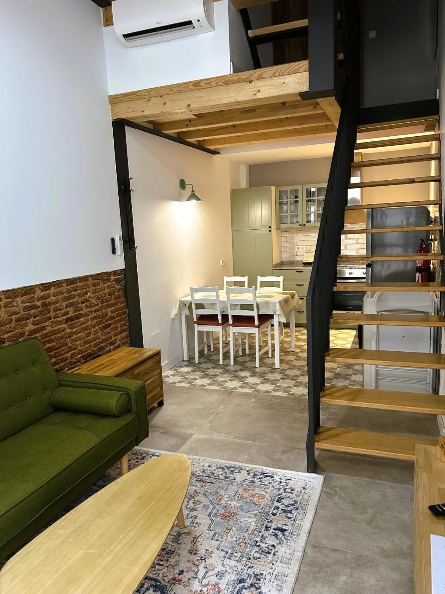 Stylish And Modern Loft In Madrid Centre Lägenhet Exteriör bild